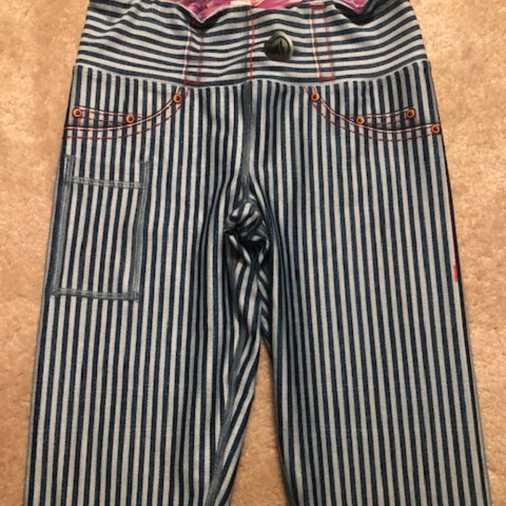 InknBurn Dalia Capris